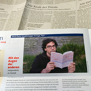 Foto von einem Zeitungsartikel über den Verleger Martin Pflanzer