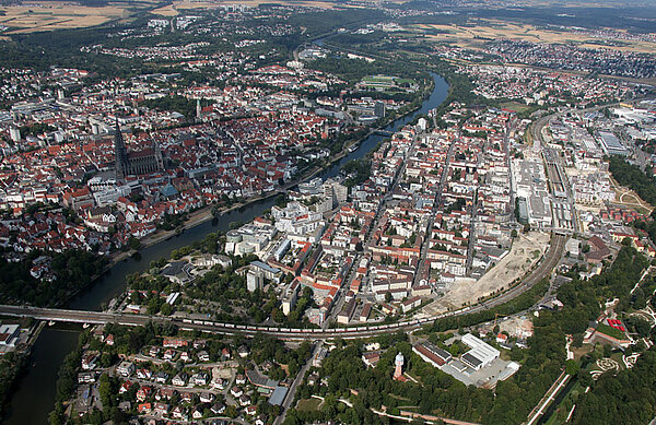Luftaufnahme von Ulm und Neu-Ulm
