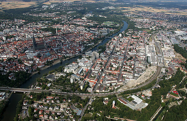Luftaufnahme von Ulm und Neu-Ulm