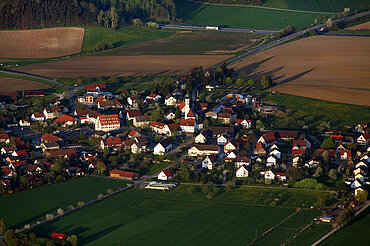 Ansicht Stadt Finningen aus der Luft