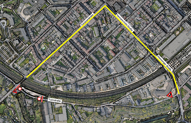 Sperrung in der Turmstraße Stadtkarte mit Sperrung in der Turmstraße und Umleitung