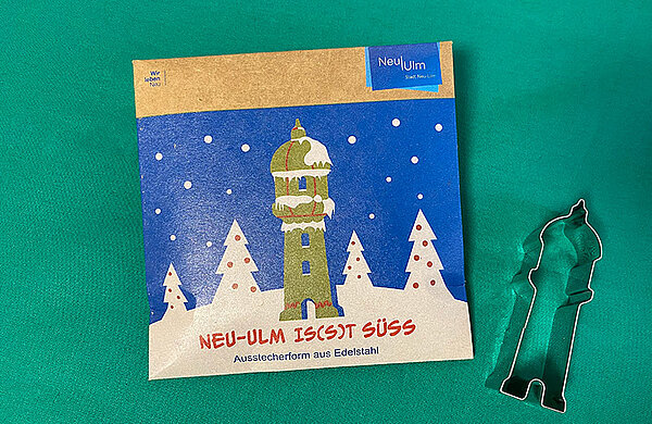 Plätzchenausstecher im Wasserturm-Design mit Verpackung