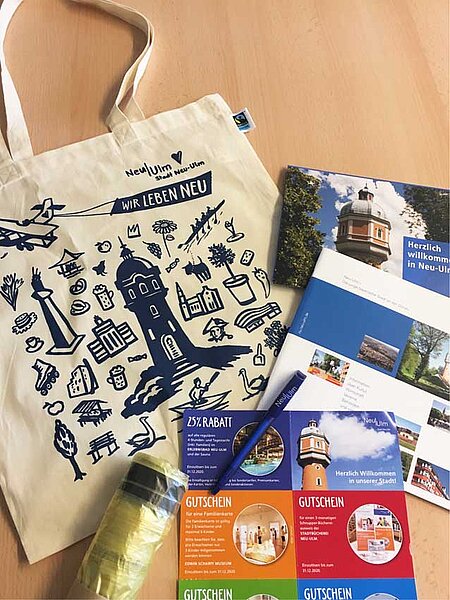 Jutebeutel mit Infoflyer und Gutscheinen