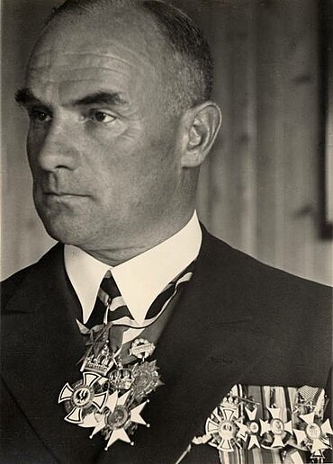 Schwarz-weiß-Portrait von Hermann Köhl