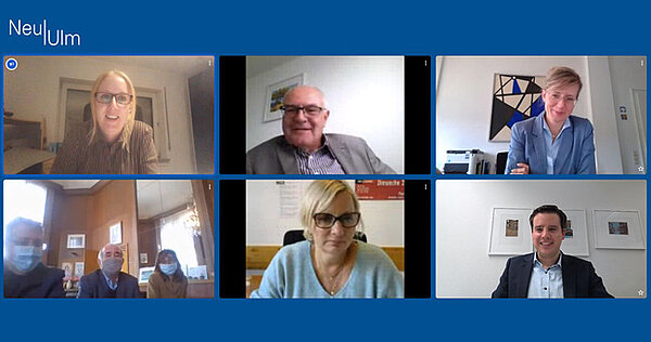 Screenshot von einer Videokonferenz mit Vertreterinnen und Vertretern der Partnerstädte