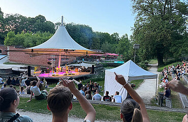 Open-Air-Konzert im Glacis-Park