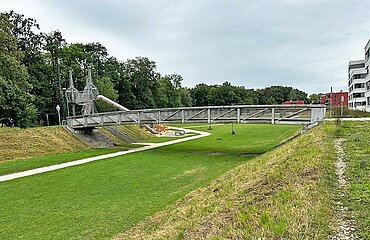 Fuß- und Radwegbrücke