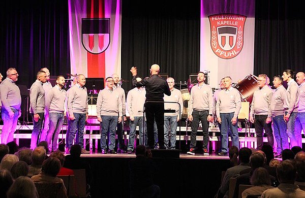 Auftritt des "Coro amici della montagna"