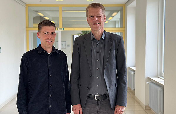 Dezernent Jörg Oberle (rechts) mit Abteilungsleiter Chris Häußler (links)