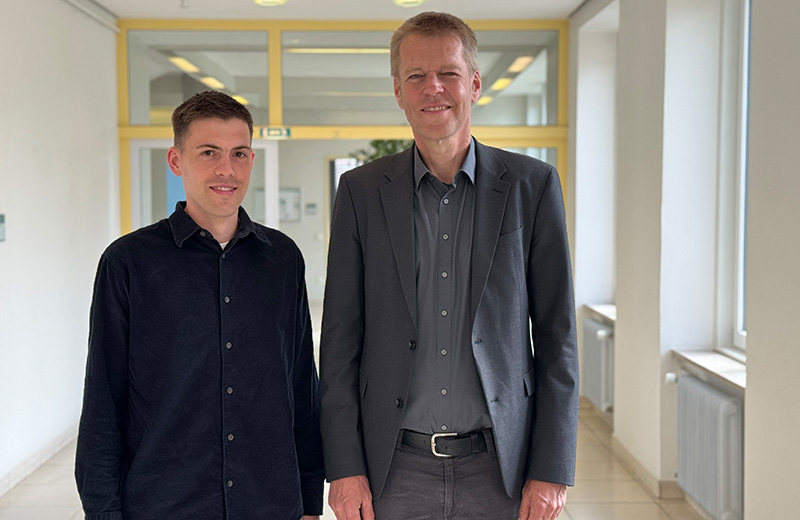 Dezernent Jörg Oberle (rechts) mit Abteilungsleiter Chris Häußler (links)