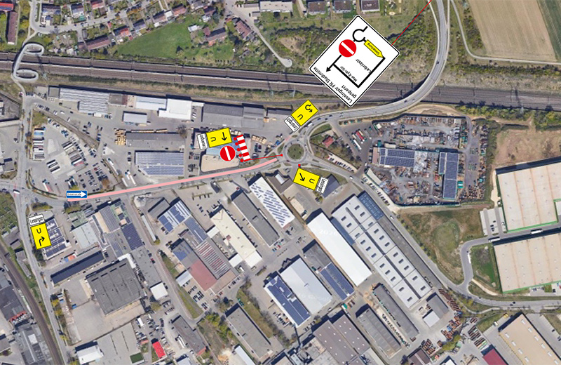 Luftbild vom Neu-Ulmer Gewerbegebiet "Im Starkfeld" mit Markierung der halbseitig gesperrten Lessingstraße