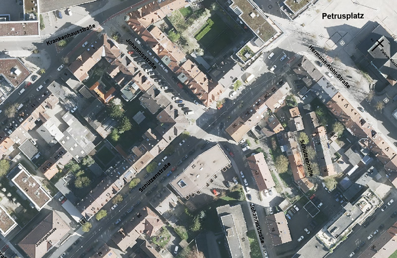 Luftbild vom Neu-Ulmer Innenstadtbereich mit Schützen- und Johannisstraße